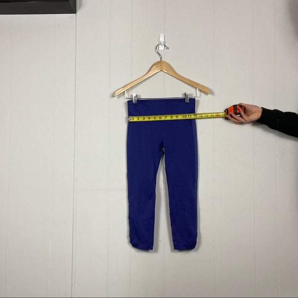 🛍2/$20: CHAMPION Cropped Compression Leggings - Picture 9 of 10